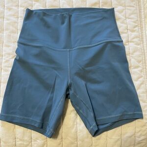Lululemon align high rise short 6in